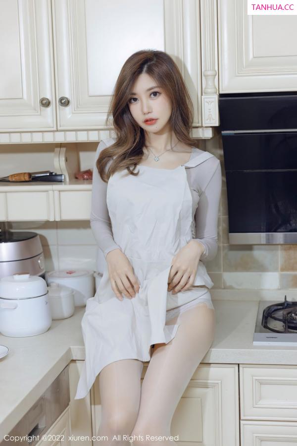 綺裡嘉 绮里嘉 [XiuRen]高清写真图 2022.01.07 No.4438 绮里嘉ula第17张图片